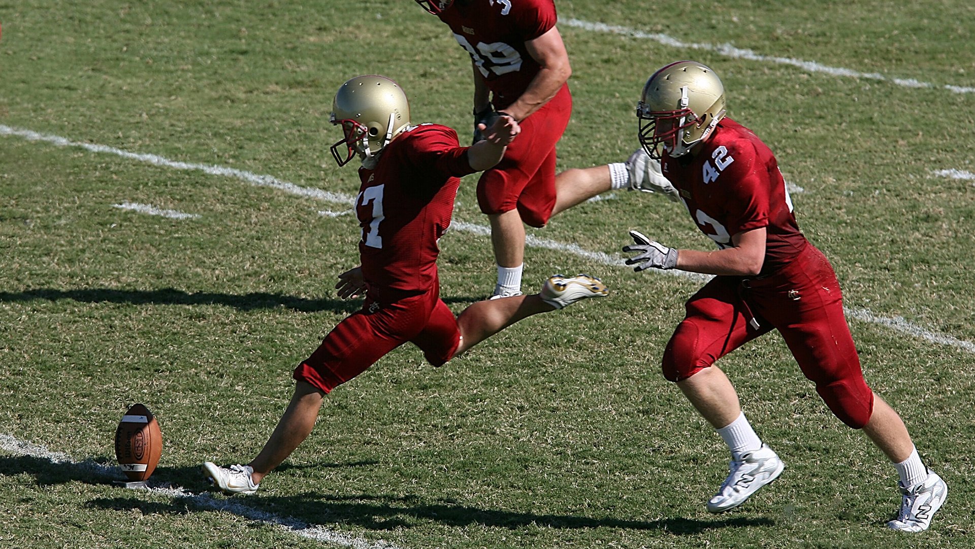 爱游戏真人体育娱乐-法甲球队通过热区映射系统评估中后场防线协同性